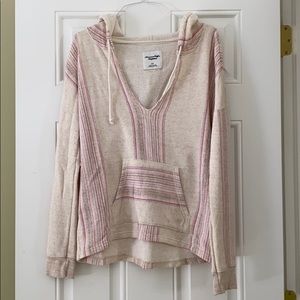 American Eagle pull over